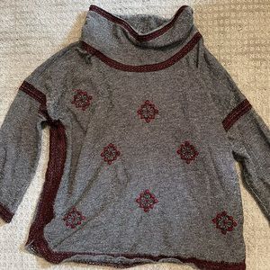 Cute Lucky Brand Sweater!